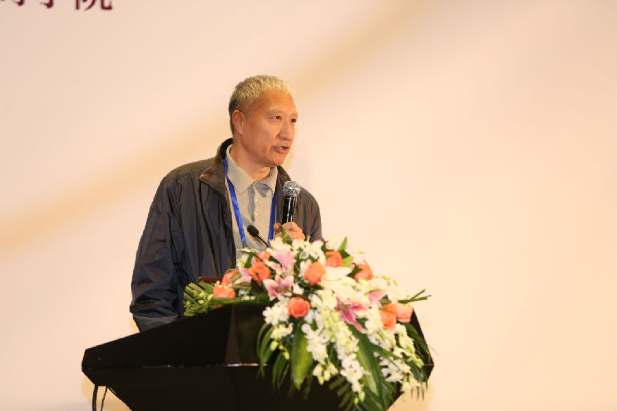 田力普演讲.JPG
